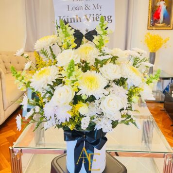 Elegant Sympathy Flower Box(Product Code :FA6_026)