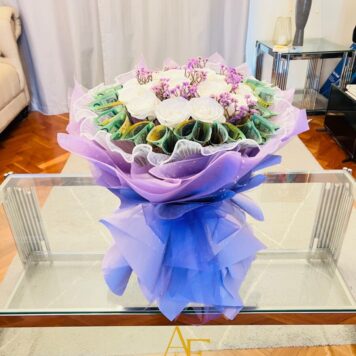 Luxury Money Rose Bouquet – Lavender Elegance(Code:MB062_26)