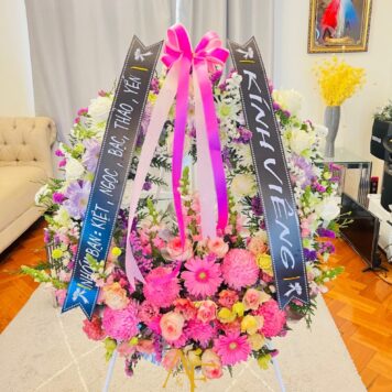 Pink & White Funeral Wreath(Product Code :SF_0626_5)