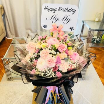 Blush Elegance Bouquet(Design Code: FB10_026)